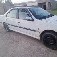 بيجو بارس2012سياره حلوه السعر 30وبيها مجال موبايل07819052369