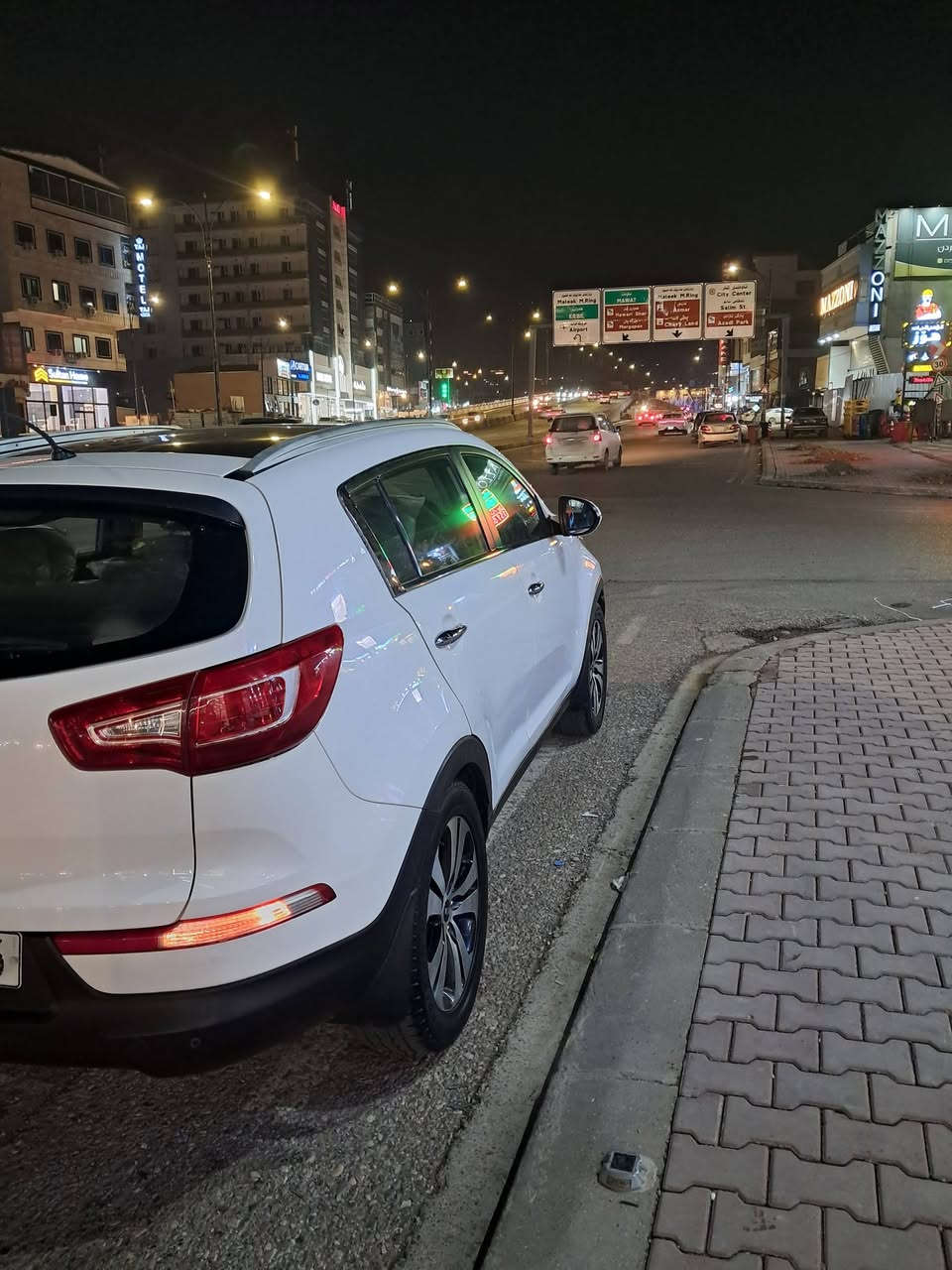 اللهم صل عل محمد وال محمد للبيع اسبورتج خليجي 2012 مال جني فول موصفات عدة البصمة محرك 2000 دوش  السونار موجود بيها صبغ باب اثر شخوط ماشية  141 الف حقيقي  العنوان بابل قرب خط السريع  *********** بسمي تحويل مباشر رقم بغداد دولي السنوية 2031 الشراي يتصل ابو علي  السعر      143 بيها مجال قليل
