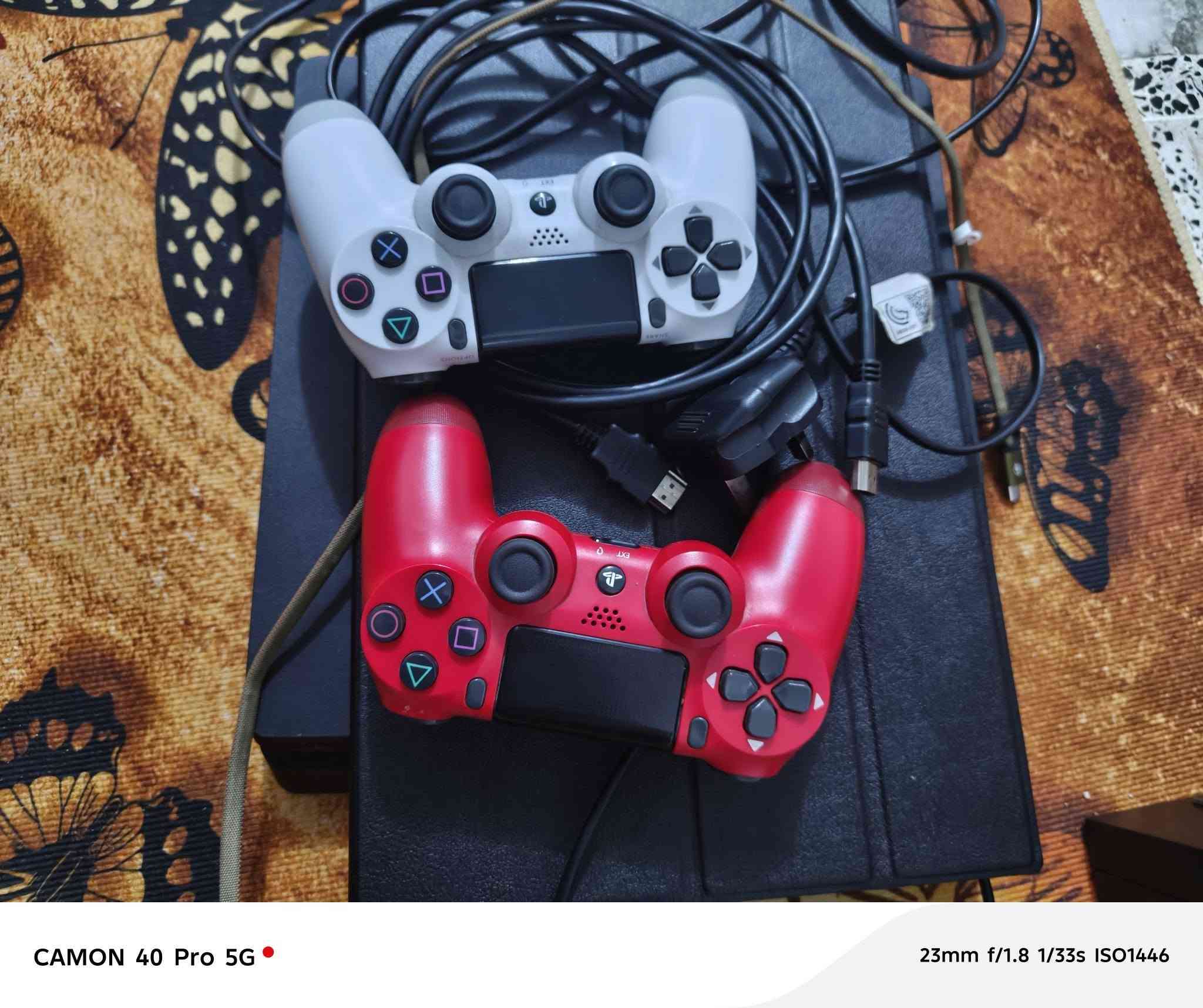 السلام عليكم
Ps4 مهكر نضام ١١
شاشة ARZOPA حجم ١٦ 
يو بي اس تاكير ٨٥٠ 
جهاز نضيف ما مفتوح وية ٢ جوستيكة تجاري
مكاني بغداد ماعدي توصيل


**إذا كنت صاحب هذا الإعلان وتريد حذفه لأي سبب، رجاءا أرسل رسالة إلى الدعم الفني**