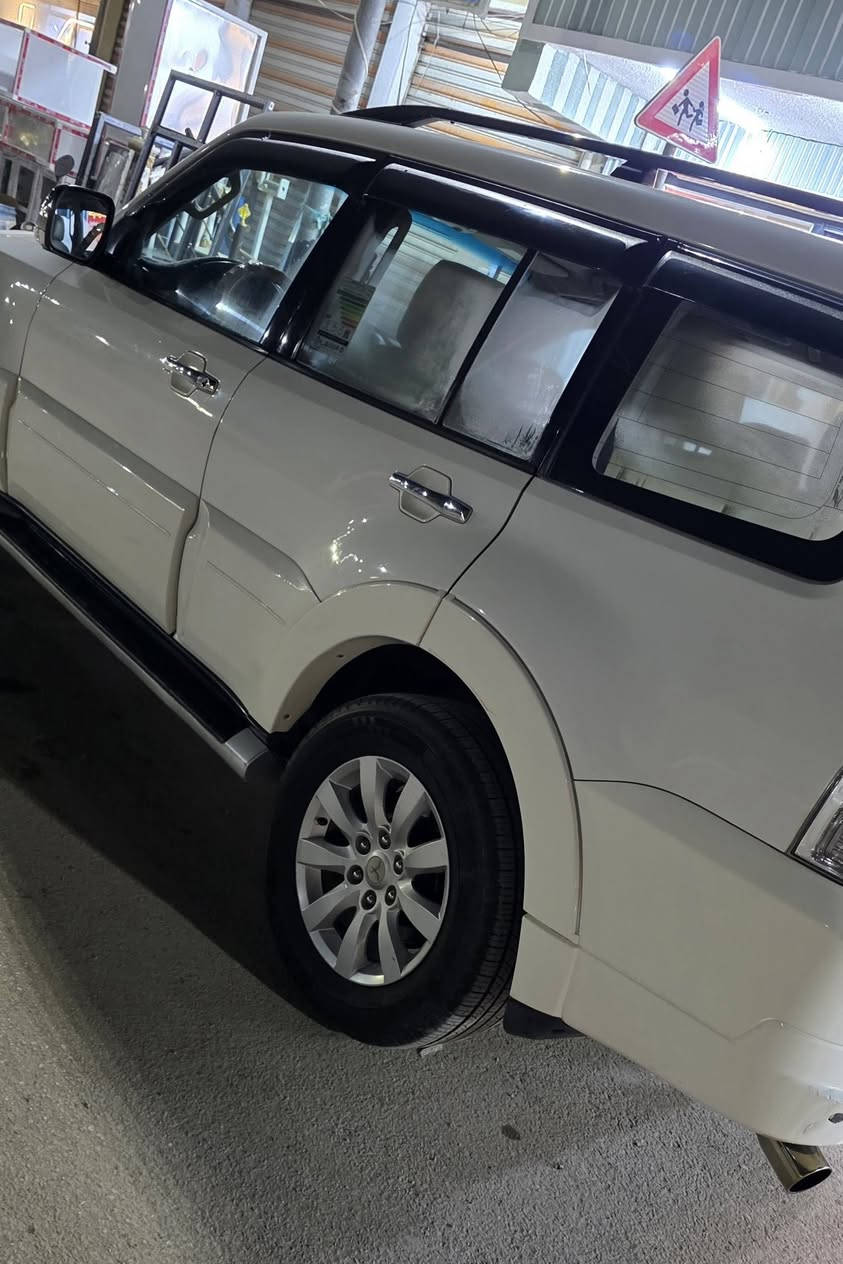 سلام عليكم باجيرو2010حبتور كير ومحرك وحدادية كفاله تخم تاير جديد مال جناي جاهزه تبريد شغال تدفئه شغالههه
7راكب 3قطع تبريد دمام خلفي 
السعر ١٤٠ وبيها مجال لشراي 
الاتصال ***********
مكفوله من صبغ او بارد سونار مرفق ويه صور 
مواصفات السيارة 
فتحه سلايت
دمام 
7راكب
3قطع تبريد 
كشنات جلد 
اسببر تعليك
كشنات كهرباء 
مري شفط
مكان السياره صلاح الدين دجيل
