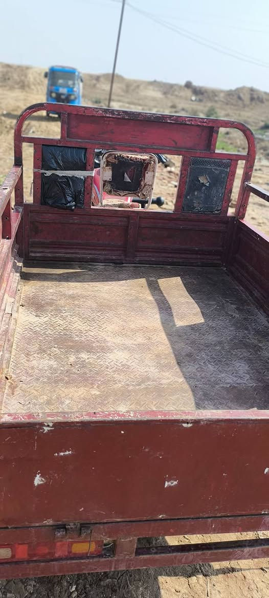 السلام عليكم ستوته نضيفه شاصي مكفول تخم تاير مكينه نضيفه كفاله من تبخير المكان ميسان سعر مليون او 700 وبيها مجال الشراي رقم الهاتف ***********
