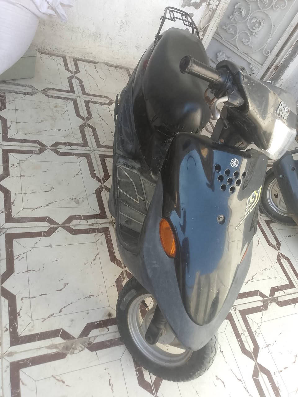 دراجه بيجي بلاديه ومال جناي ناعمه فول نعومه صوت اكسن مابيها السعر 275 عاوزه فقط دكمه سلف تكسرت باقي شغال شراي يتصل ***********
