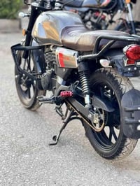 ديوان لايتي • موديل ٢٤ • ماشيه ٦٠٠٠