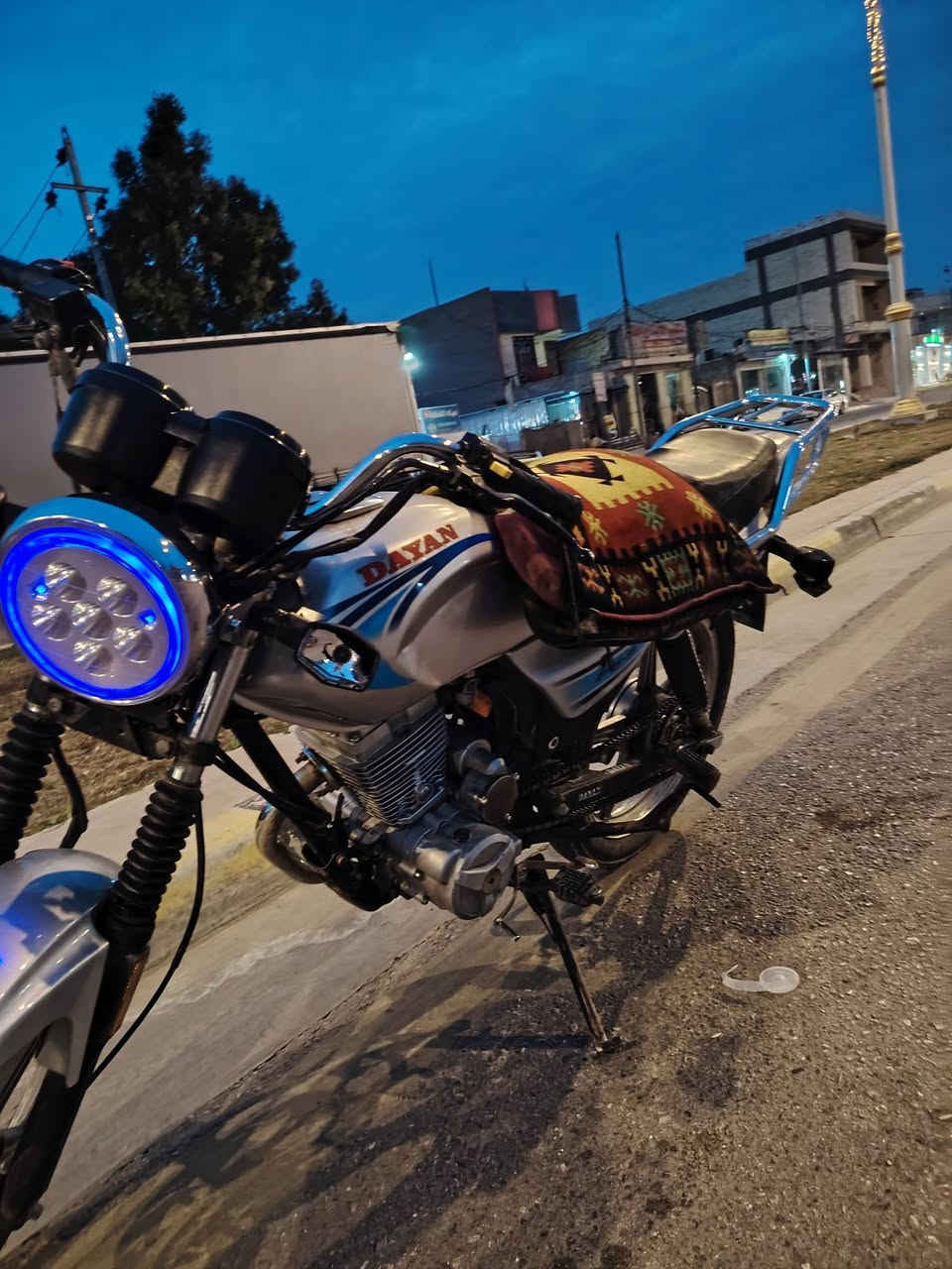 دايون ٢٢ كلك للبيع
السعر ٦٥٠ وبيها مجال بسيط
***********
