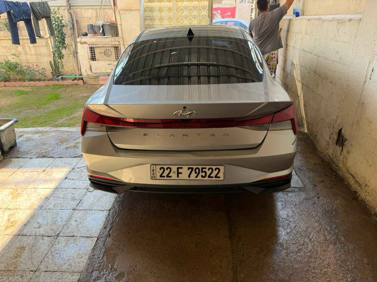 سياره خير من الله اكو ملحضات بصيطه
كير مكينه تبريد خير من الله 
سياره كفاله من صبغ اي صبغ مابيه حادثه فقط بارد بل بنيد مبين بل صور
سياره بسمي تحويل ثاني يوم
موصفات عادي تحكم ستيرت سياقه ذاتيه تحديد مسار توقف ذاتي 
سعر 145 بيه مجال حك جيه
العنوان بغداد مشتل 
الهاتف ***********
