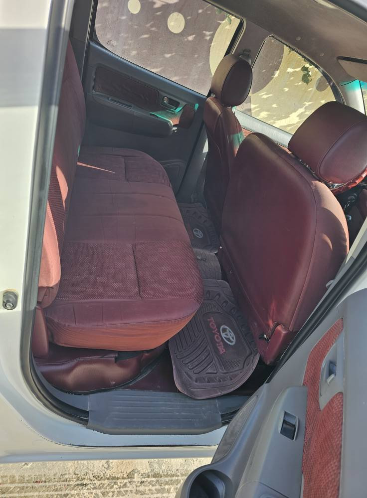 ‎تيوتا 2011 رقم بغداد نكليزي نضيفه جدا او *********** او ***********‎ بغداد, العراق
