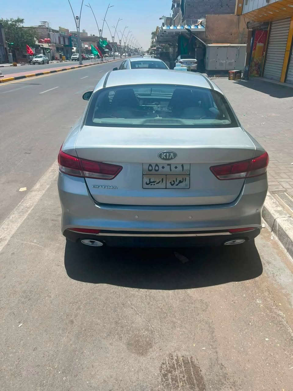 ''للبيع''
Kia Optima ‘’2017’’ 
خليجي كفاله من الضربه بيهة مكانات صبغ فقط 

السيارة جاهزة 'مكينة''كير ''حدادة' 
رقم أربيل (تحويل وكاله ) 
السعر ''125$’’ ورقه وبيهه مجال للشراي 
مكان السياره البصره الحيانيه 

للاتصال ***********
