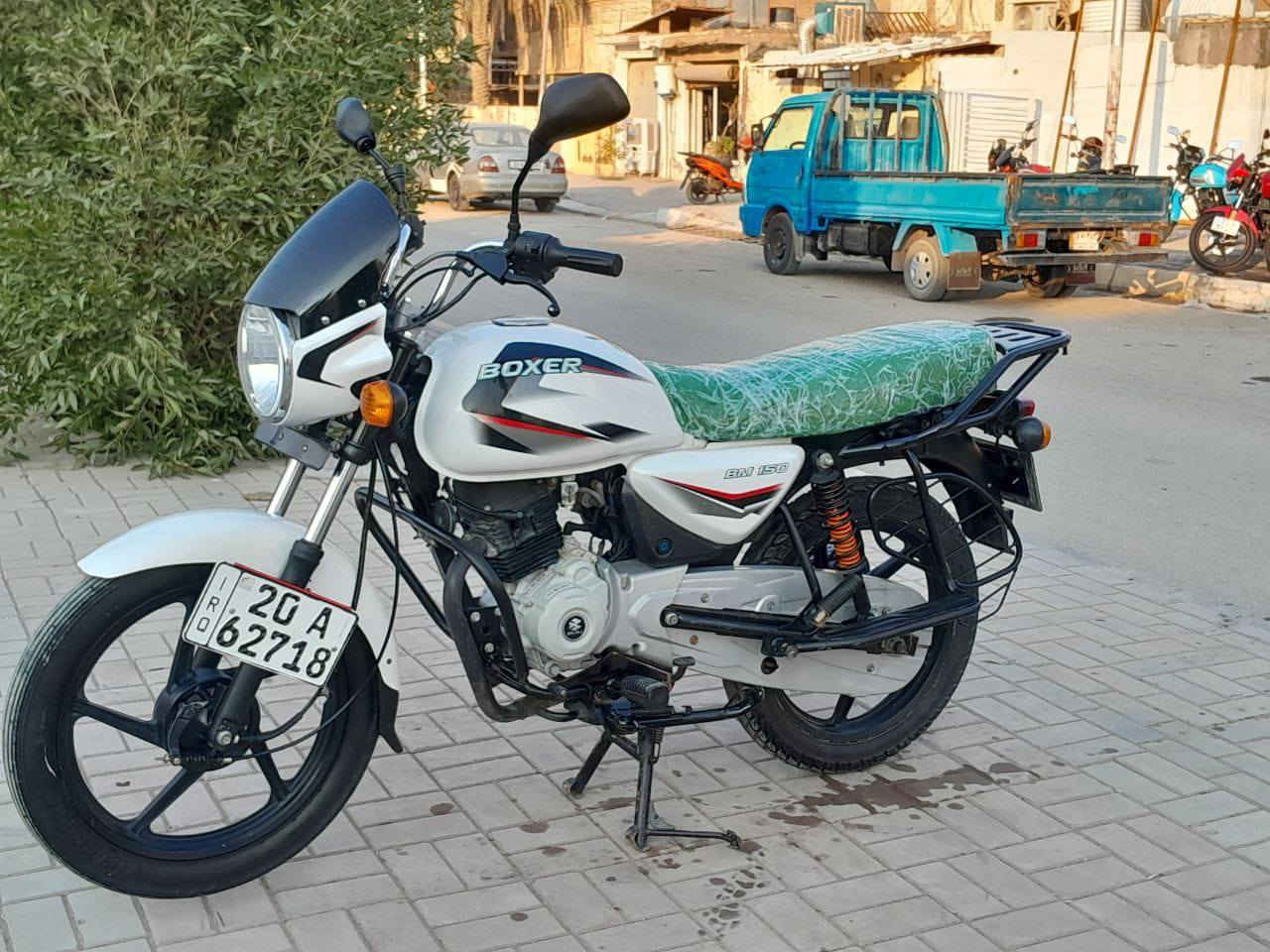 ياالله السلام عليكم بوكسر موديل 2023 مرقم ديالى مشروع وطني انكليزي بكل مكان تتحول درجه خير من الله بلاديه ممفتوحه تجي تكلب وتشوف بعينك كهربائيات كلها شغاله السعر 2450 وبيها مجال حك جيتك عنواني ديالى بعقوبة الهاتف: ***********
