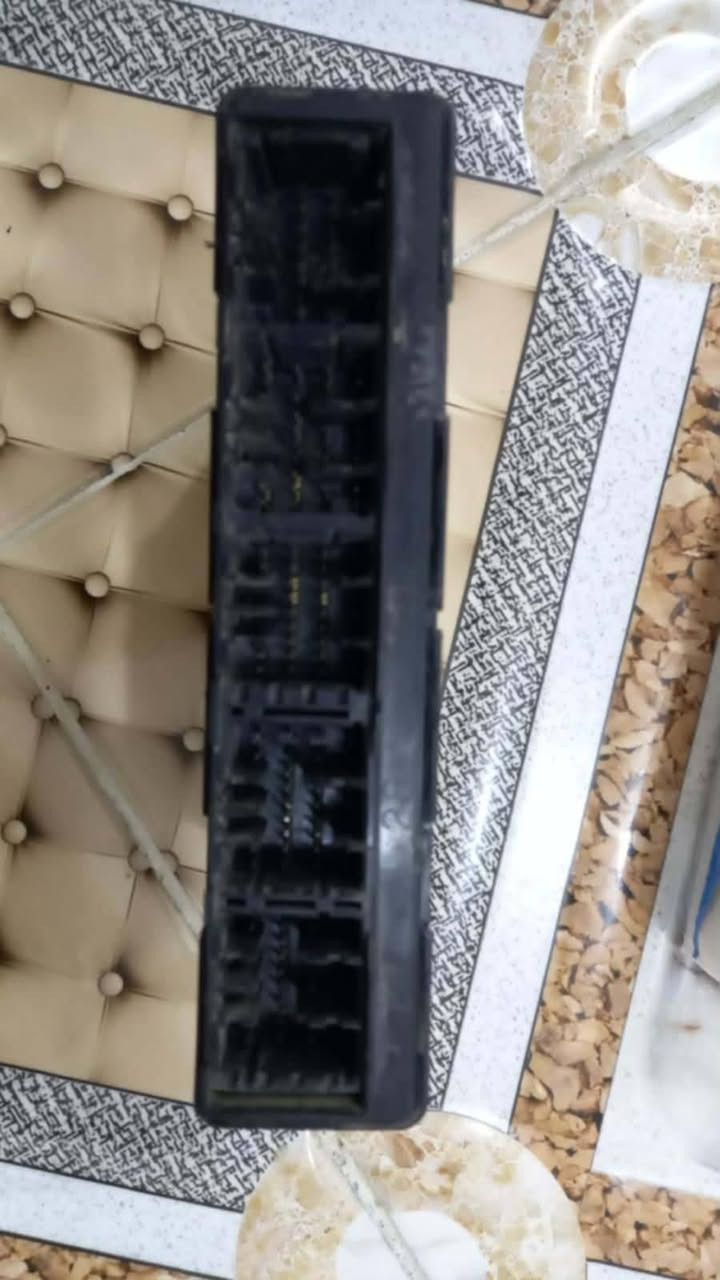 غراض باجيرو للبيع محرك ٣٠٠٠ موديل ٢٠٠٥ 
نص السعر والتوصيل مجاني 
ملاحظه العقل نقص مقاومه الداءره الصفراء


**إذا كنت صاحب هذا الإعلان وتريد حذفه لأي سبب، رجاءا أرسل رسالة إلى الدعم الفني**