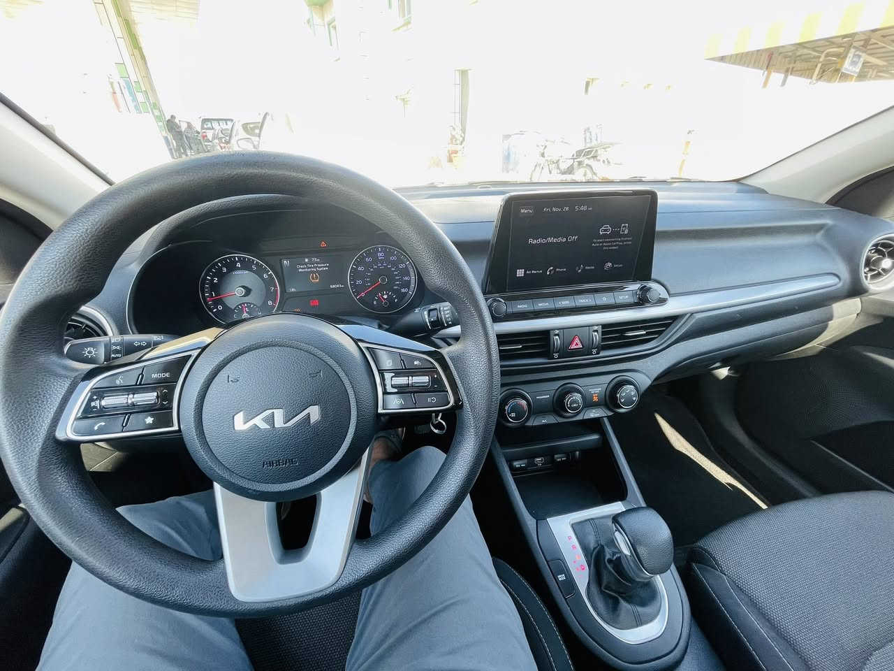 بيع مستعجل (153 )
كيا فورتي 2023  (((كلين )))

وارد امريكي 

رقم  اربيل وكاله او تحويل 

ب اسمك 

محرك 2000 

ماشيه 68 الف

شاشه كبيره 

كامره دواره 

تحكم جهتين 

قياده ذاتيه 

رادار امامي 

مود درايف ثلاث 

وضعيات 

بدون حادث كلين 

كفاله من الصبغ والتبديل 

سياره جاهزه

سياره موجوده بالحله 

***********
