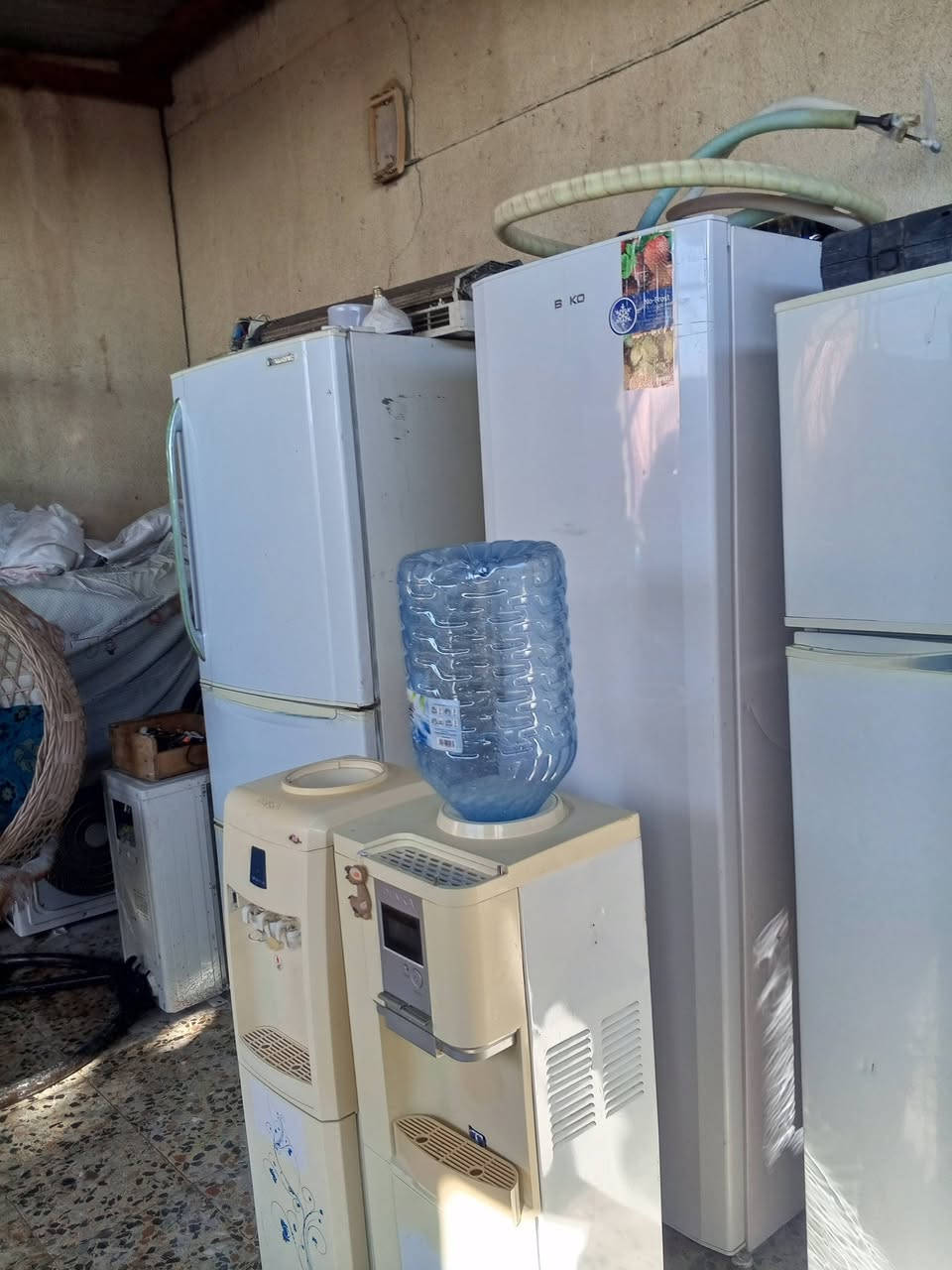 للبيع  مكاني بصره ابو الخصيب تواصل ع رقم متوفر فقط***********
