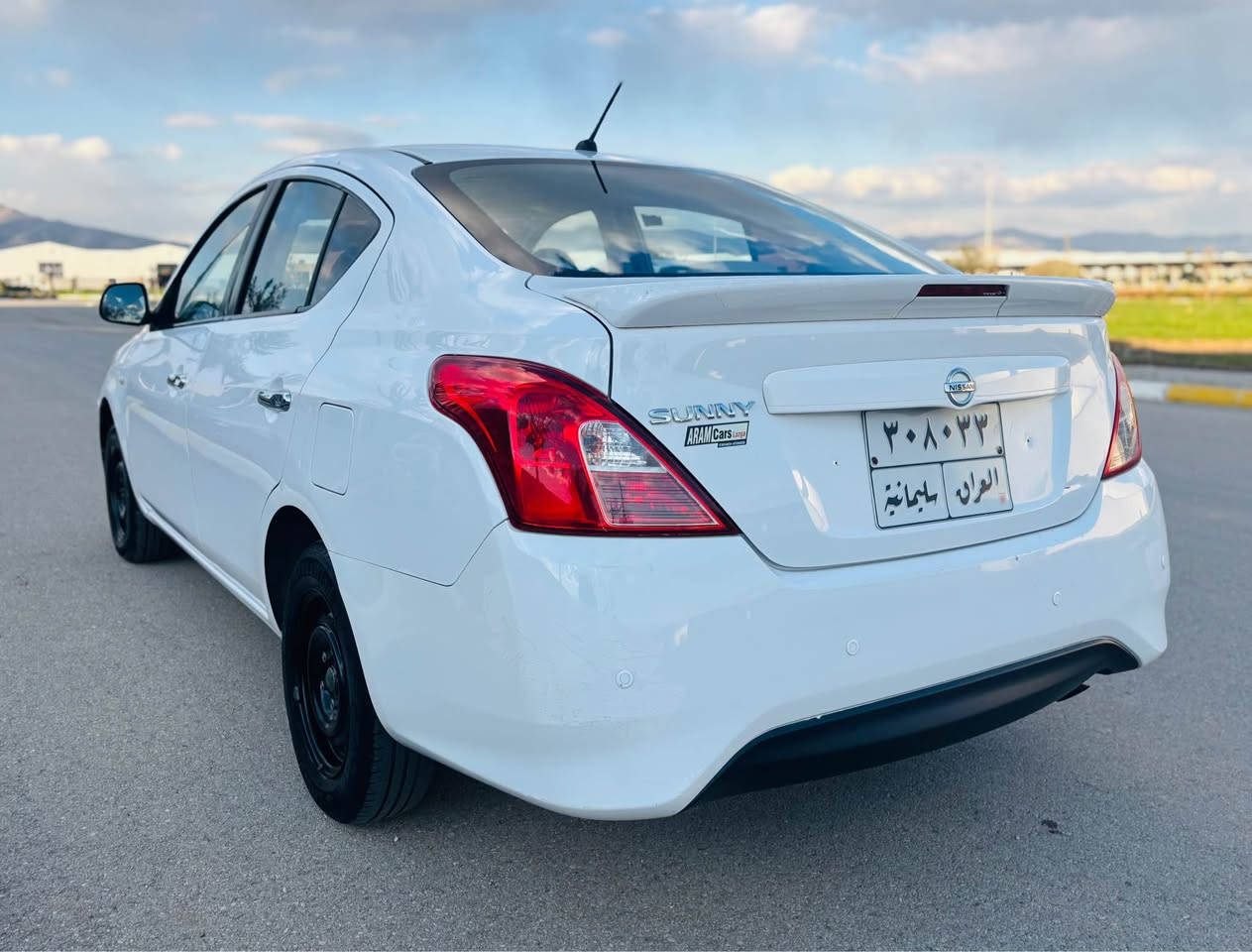 سەنی لاکشمیبای ٢٠١٩ دەبڵ گێچ دەسک نیکل ٦٠ هەزار ڕۆشتووە بە شەرت بەس بۆنیت بۆیاخ بێ ناوگرتن بێ ئێرباگ گێڕ ومەکینە و تەبرید بەشەرت 
سعر ٩٩$
*********** السليمانية, العراق
