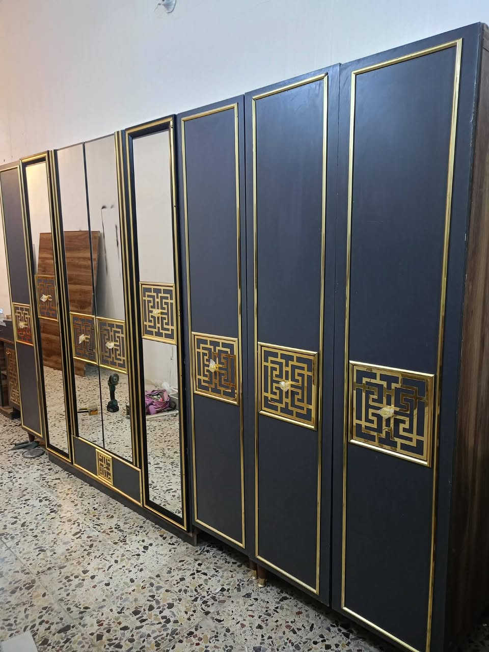 غرفة نوم تركي مستخدم😍💥
نضافة95💯
عدد القطع / 10 
نضام / ابواب 🦋✨
سعر / 750🤍✨
شد ونقل داخل بغداد مجاني🛻
يوجود توصيل محافضات
#للجميع


**إذا كنت صاحب هذا الإعلان وتريد حذفه لأي سبب، رجاءا أرسل رسالة إلى الدعم الفني**
