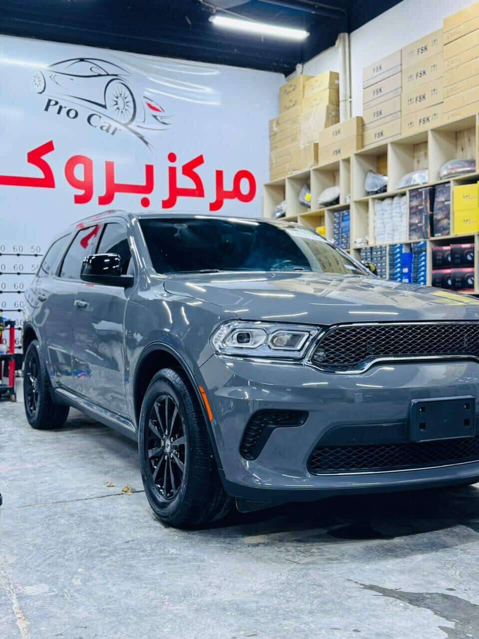 دوج دورنكو  2023 SXT PLUS رقم بغداد بسمي
( مداور مباشر ) 
( الحادث فقط بارد )
 ( بجم مقفل راديرات الشركه بلادي ) 
بصمة تشغيل 
بصمة ابواب 
وضعيات قيادة (eco) (sport) 
شفتات ستيرن 
هيتر مري
كشن كهرباء
حساس خلفي
كامرا 360 
ويل 20 گروم 
اوتو ستوب توقف ذاتي 
مكان السياره بابل 
للاستفسار/ ***********
