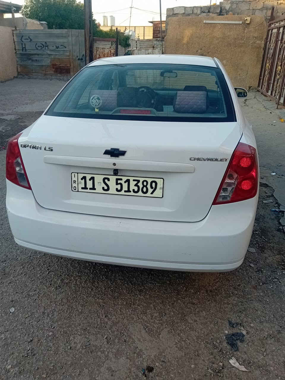 السلام عليكم اوبترا ٢٠١٢مكفوله من الصبغ حته الدعاميات جديده ماشيه ١٣٠ كير محرك صدر كله مكفول تخم تاير جديد رقم جديد هزه جديده بيه بارد اربع اصابع فقط بلجاملغ الايسر أريده ٩٢ ورقه ***********٤
