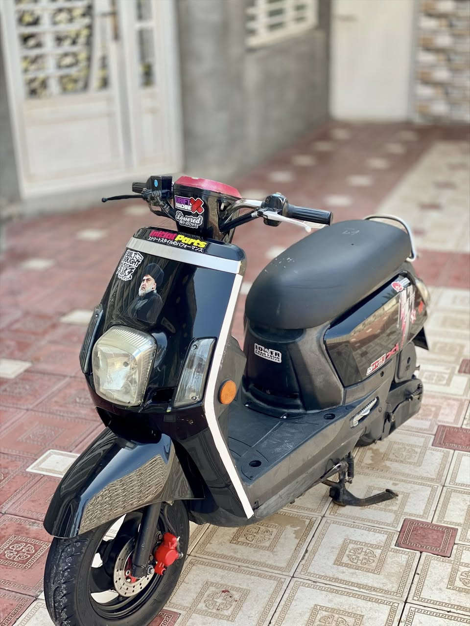 من رخصت الادمن 
سلام عليكم 
بوليسي مسطره 2013
دراجه  احلىمن صور 
شغاله من طول للطول 
مفتوحه مره وحده
مكاني سوك شيوخ كرمه بني سعيد ***********
