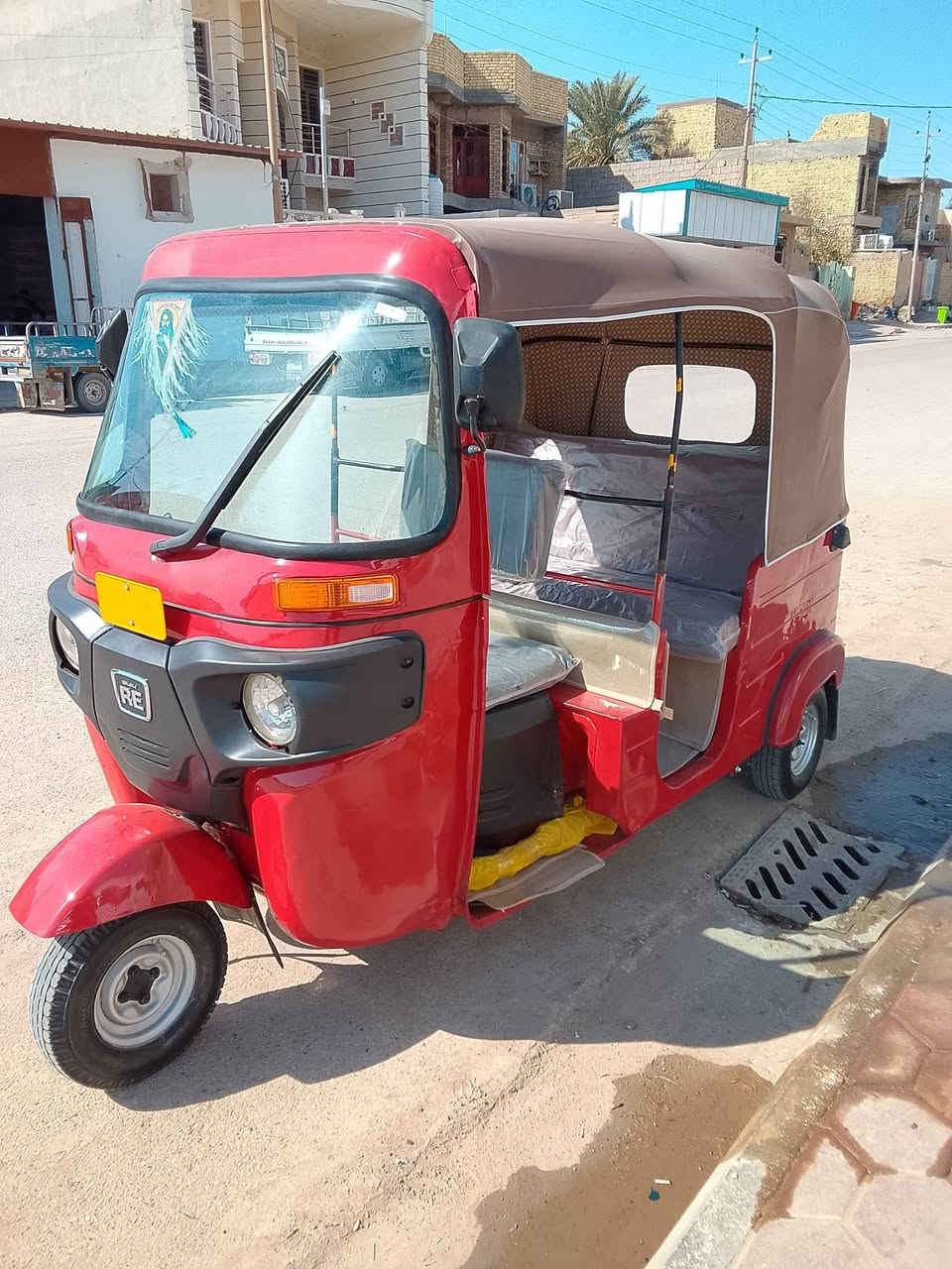 السلام عليكم تكتك لبيع 2018 رقم وسنويه واسط تكتك معمره دوس حلوه مكينه مبدل بوش وبستم شركه تكتك خير من الله تصل على ارقم ***********.  مكان واسط نعمانيه
