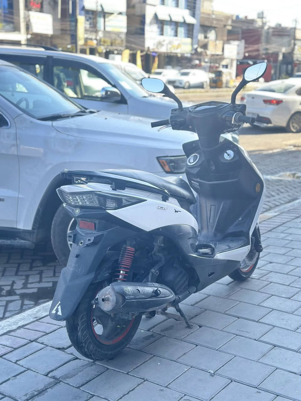 سكنس لد نوزل طلاعات ياباني ياباني قبق نفخ ستان حساس سكليتر خطين رمبه دراجة مكينه ممفتوحه كلها شغاله جيب فيتر وتعال مكاني بغداد البنوك *********** السعر 1100 
مليون و 100
