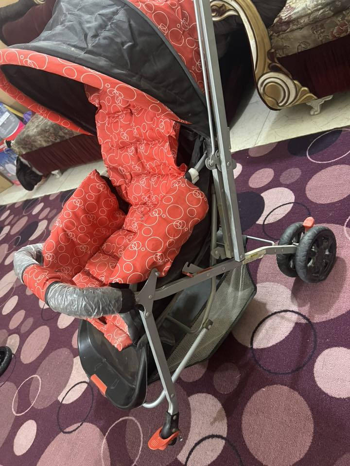 عربانه طفل جبيره ومامستخدمه هواي بس تايرها واكع ماعرف ليش يحتاج تصليح بسيط سعره ٢٥
‭٠٧٥٠ ٥٩٦ ٧٩٠٠‬ واتساب
