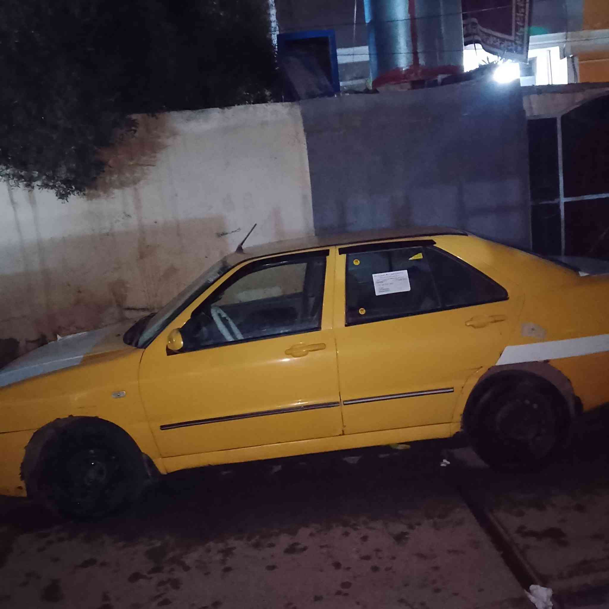 السلام عليكم كوين للبيع السعر 15 وبيها مجال موديل 2009محرك فورت كير ومحرك شرط صاحبها الشرعي يحول سياره حلوه ونظيفه ينرادلها سائق مضبوط سياره جاهزة 
***********
***********الاسيا بي واتساب
