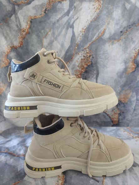 للبيع احذيه أوربيه اصليه طبي + رياضي 

***********
