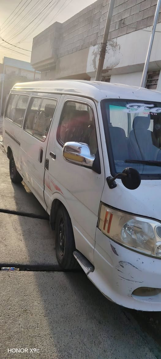 كيه فتون موديل 2010 البيع سعر ٥٠ ورقه وبيه مجال شرط الوكل وتحويل سياره جهاز المحرك وكاير شرط باب نفر كهربائي سياره جهاز ***********.  ***********
