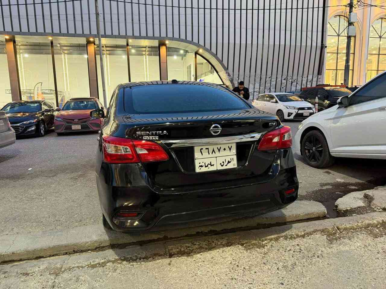 السلام عليكم 

نيسان سينترا sv
موديل 2017 
ماشيه 144 الف كيلو 

مواصفات 
شاشه وكاميرا 
بصمة تشغيل وابواب 
رادار وتحديد مسار 

حادث بيبان ثنين صفحة السايق وشوية من الجاملغ الخلفي 
السيارة بدون ارباك وبدون دواخل وبجم كبس كلة بلادي 

جاهزة من صدر وكهربائيات وكلشي مابيها اي نقص 

رقم شليمانيه تحويل مباشر 

مكانها اربيل 

السعر 109 وبيها مجال 

***********
*********** أربيل, العراق
