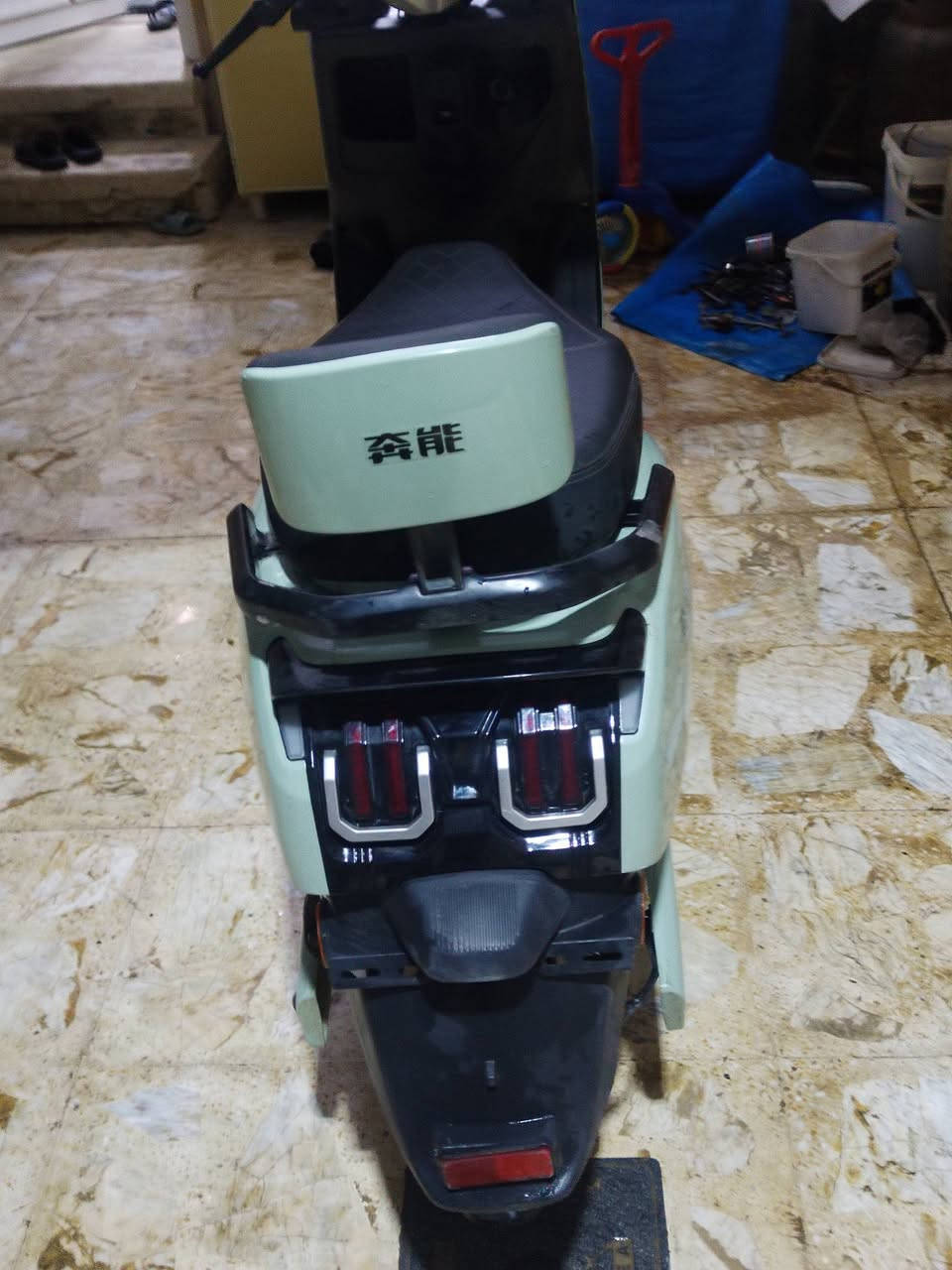 دراجه شحن للبيع نضافه كدام العين
نضام تشغيل عن بعد 
نضام بك 
ملف 2000
مكاني موصل 
رقم اسيا ***********
سعر 700 وبي مجال 
المو شراي لا يعلق او يتصل
