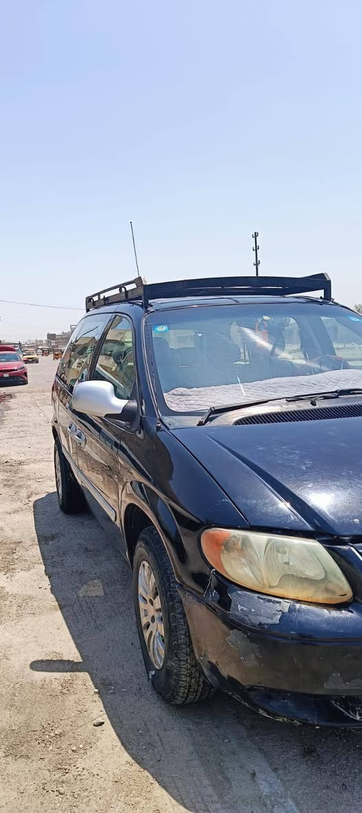 للبيع او المراوس
السلام عليكم دوج كرفان للبيع او المراوس حسب القناعة  
دوج كرفان 7 راكب موديل 2007 بتره المرغوبه للتواصل الاتصال بي واتساب *********** العنوان بغداد طالبيه شقق 83 كير ومكينه خير من الله  كير اوتماتيك تعليك حجم المكينه 2400 اربعه سلندر بلادي تبريد عاطل باتري جديد باب سلايت جهتين الصدر خير من الله تايرات نص عمر الكشر  مابيه اخياس ومصبوغه احزام للجماليه مثل ما وضح بل صور
