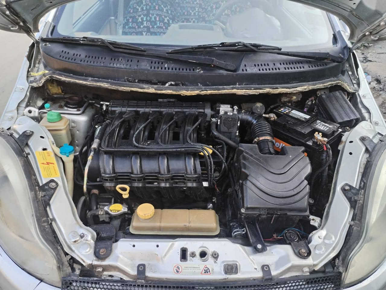 السلام عليكم
شيري A1 موديل 2012 كير اوتوماتيك تبريد ثلج ماشيه 88 الف كلشي بيها شغال وجاهز سنويه لغايه 2030 بيها 3 قطع صبغ والباقي بلاد سعرها 32 ومكانها شارع فلسطين للاتصال ***********
