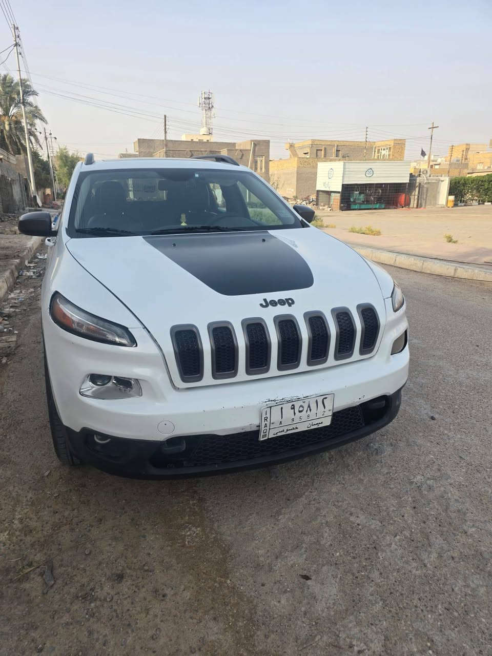 جيب ترايل هوك
6سلندر 
بانوراما مزدوجة 
فور ويل 
فول مواصفات 
السيارة معوقين الاستفسار الاتصال ***********
