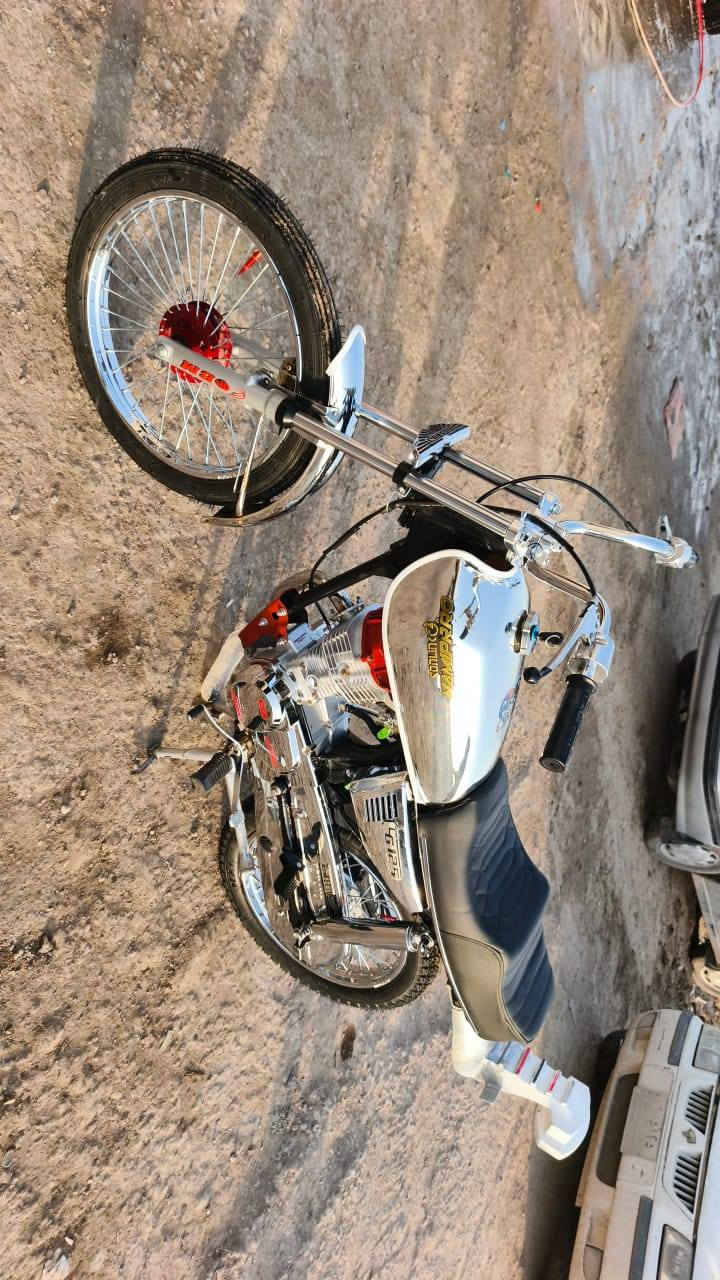 سلام عليكم درجه وراق وراق لبيع توه عمره ما صيرله حته 5تيم بعده بدهنه مل شركه شوفت عينك عمي اليدور مريضه خل يطلع كبل معروف سعره بخدمت شراي هذه رقمي‏‪***********‬‏
