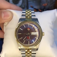 رادو سويسري للتواصل عبر الواتساب 07737149277