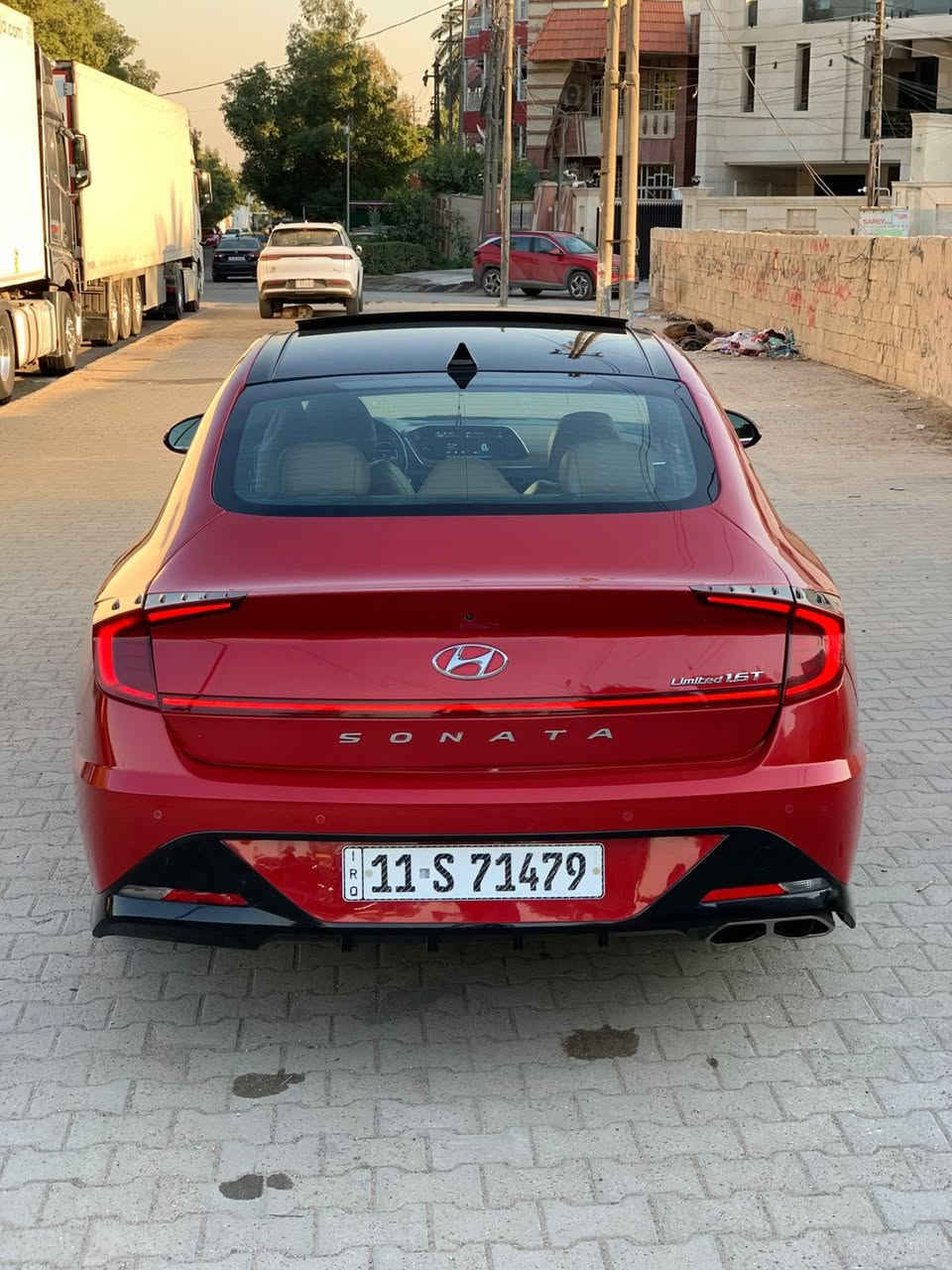 سوناتا  2020 لمتد      السعر (169)$ بيها مجال
 فول مواصفات اعلى فئه
لون احمر مميز جدا
داخل مشمي فاتح 
رقم بغداد

مواصفاتها :

1 .نظام رؤية محيطية 360  مكون من 4 كاميرات .

2.نظام كاميرات تعمل مع الاشارة تضهر شاشة عداد السرعه 

3.نظام نقط عمياء و تنبية 

4.نضام توقف تلقائي عند الرجوع

5.شحن هاتف لاسلكي

6.نظام المفتاح الذكي ( السياره تتقدم و ترجع بالسويج )  والتشغيل عن بعد

7.نظام اوتو بارك ( السياره تطبگ وحدها ) 

 8.شاشة كبيرة قياس 10.3 لمس  وشاشة العداد 12.3 انش

9.نظام قيادة  شبه ذاتية

10.داتا شو يعرض على الجامة الامامية  السرعة وجميع الرادارات 

11.نظام تفادي الاصطدامات الأمامية من خلال رصد المشاة .

12.نظام الخروج الآمن عند فتح أبواب السيارة من ترصد 

13.نظام المحافظة على المسار مع توجيه اوتوماتيكي حتى سرعة 145 كم/س .

14.بصمه تشغيل و ابواب 

15.مقاعد امامية تدفاء  و تبريد و خزن ميموري

16.مقاعد اماميه كهرباء

17.حساسات امامية وخلفية  

18.نظام ازالة الضباب و المطر تلقائي عن الزجاج الامامي

19.بانوراما 

‏ 20.LED اضاءة داخليه +اضاءة خارجية زنونLED 

21.تبريد قطعتين امامي خلفي 

22. السماعات (12 سماعة) Bose

“وبعد بيهه اهواي مواصفات ما ذاكرهه

السياره حادثها مثل ماوضح بل سونار بيها قطعتين من اميركا وهنا بيها جتاف وقطعه خلفيه بسبب الجراد بدون ضربه

ماشية88 
 
محرك ١٦٠٠ تيربو

رقم التلفون ***********6

مكان بغداد الجديده جبار ابو الشربت
