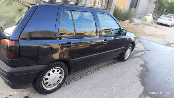 كولف الماني نفخ محرك 1800
كير ومكينة جديد مكفولات 
كير اوتو
داخلهة جديد
السيارة لا خياس ولا حادث ولا تبديل 

ديكو جديد 
شوتة اير فلو جديد
مصبوغة جمالية 
مازدات اساور
صدرهة نظيف
تخم تاير جيد ويل بلادي مال كولف
السيارة مصروف عليها ومرتبة ونصبتها حلوه 
رقم بغداد انكليزي ولتحويل مباشر سياره ب اسمي 
السيارة  55 الشراي ***********
