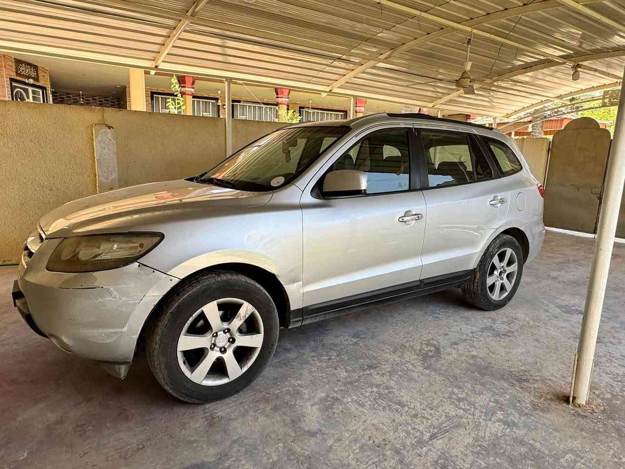 سلام عليكم
سنتافي 2007 وارد امريكي كلين بدون حادث فول مواصفات عدى البصمه محرك 3300 رقم بغداد مشروع وطني سعره 105 وبيه مجال بسيط مكان كربلاء 

***********
