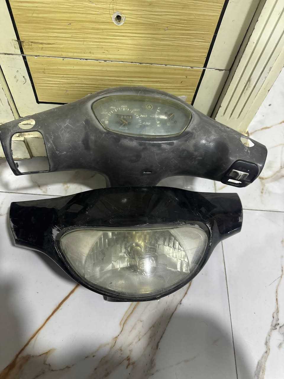 السلام عليكم ماكس قجمه كامله مكمله كفراتها كامله بلاديه شرط مال رمبه الدراجه نضيفه مفتوحه مره وحده بوشه 49 الدراجه ملحه تخبل شلعه ومعدل نكره هندر نقوصاتها بس كعكه مال كزوز وكهربائيات لازم تربطهن كلشي شغال وبلادي الدراجه تخبل بالمشي كفرات كامله من الطول للطول وكلشي بلادي رايده بـ 425 وبيه مجال بسيط مكاني بصره كرمة علي ابو صخير وهذا رقمي واتساب ***********
