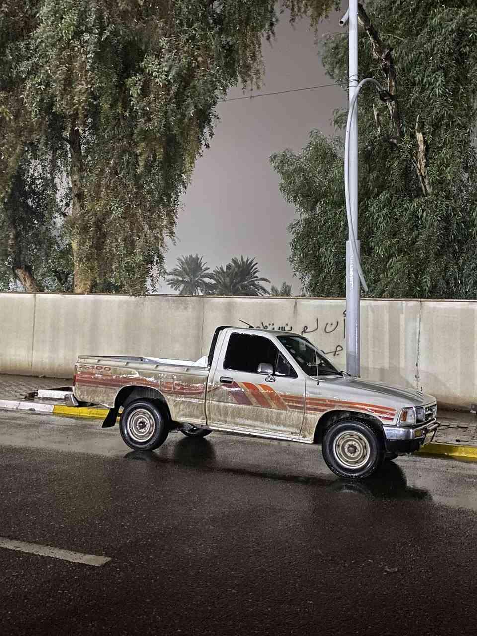 للبيع بيكب موديل 90 صبغ حزام محرك كير اكسن شرط  رقم دولي باسمي شرط التحويل السعر 57للتصال ***********
