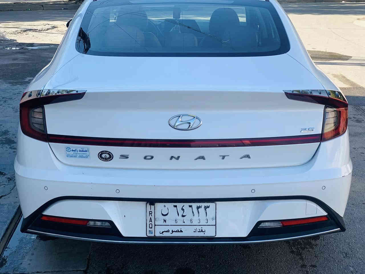 السلام عليكم 
سوناتا موديل ٢٠٢٠ خليجي محرك ٢٥٠٠ mpi السياره مكفوله ما عدا رصعه بالجاملغ الخلفي موضح بالصوره تبريد قطعتين 
السعر١٨٠ وبيه مجال 
الرقم : *********** 
بغداد - حي العامل
