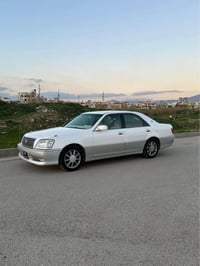 تويوتا • مليكة • ٢٠٠١