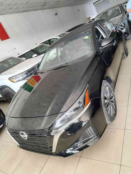 السلام عليكم للبيع /  سعر بلاش عرض حصري بيع بتقسيط 
مواصفات /ممتازة Sv  / مواصفات / ممتازة   
للاستفسار / *********** /   
السعر/مقدمة  75$ ورقة  قسط شهري 400 دولار الكلي خاص اتصال أو مراسلة واتس 
الحالة-  2 قطع صبغ  /   / صبغ 
النوع  -  نيسان التيما  شكل الجديد 
الوارد-امريكي
حجم المحرك - 2500 مرغوب    
الموديل - 2024 شكل الجديد كليا 
اللون -/ اسود    مميز 
كم -  29  الف ميل   
العنوان _ اربيل  (تترقم شمالي السيارة       )
مواصفات ممتازة  / كشن كهرباء بصمه تشغيل مع بصمة بيبان تشغيل عن بعد مع رادارات  مع شاشه وكامرة دوارة 
سياره  أو جاهزه من أي نقص 
مكان السيارة / اربيل 
تليفون *********** 
اتكفل البيع بتقسيط بعد اخذ العموله ولضمانات
البيع يشمل الجميع محافضات العراق 
فايبر 
وتس اب
