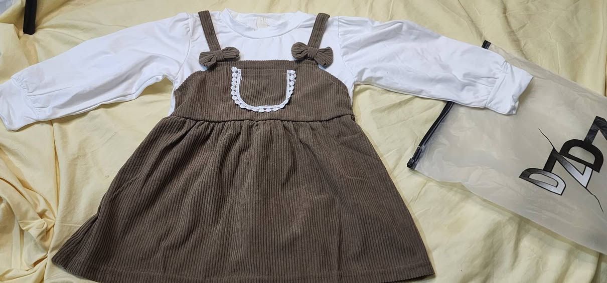 فستان بناتي من عمر ٤ اشهر لحد عمر سنتين ونص 
سعر قطعه ٣ الف 
سعر درزن ٣٠ الف 
توصيل لكافة محافظات ٣ الف


**إذا كنت صاحب هذا الإعلان وتريد حذفه لأي سبب، رجاءا أرسل رسالة إلى الدعم الفني**