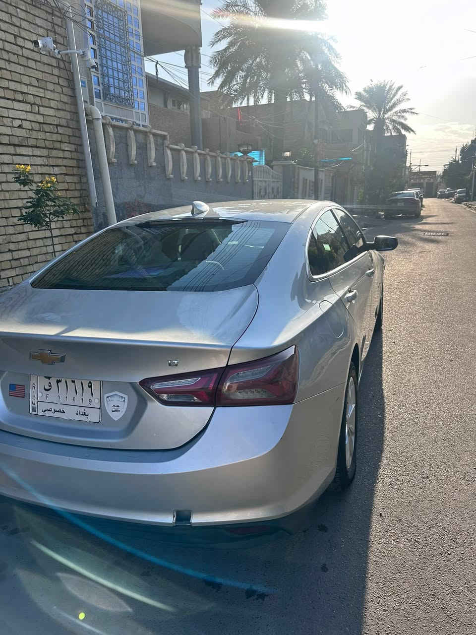 السلام عليكم
ماليبو موديل 2020 فئة LT

رقم بغداد 

بدون ايرباك 

ماشيه 80ميل 

حادث صندوق وجاملغ خلفي

موصفاته معروفه LT 

محرك 1500 تيربو

بصمة تشغيل وابواب وصندوق

(تشغيل عن بعد كاميرا خلفية دوارة) 

(نظام auto stop)

(تبريد قطعتين (امامي وخلفي)

(التبريد الامامي منفصل(مناخي)

(شاشة كبيرة(ايباد)

(نظام كار بلي)

(داتا شو)

(ويل 17)

(كرسي السائق كهرباء)

(تدفئة بالكشنات)

(قيادة ذاتية)

مجال بصيط

مكان بغداد 

السعر 115

بيع او تراوس ***********
