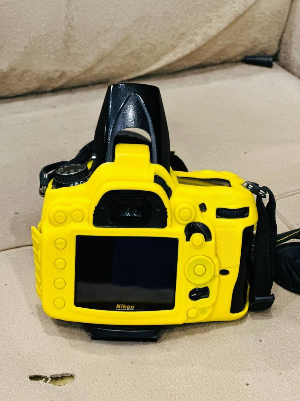 كامرتي نيككون 7000 للبيع نظافة فول
كامره تصوير جلسات اعراس فيديوهات 
الكامره غنيه عن التعريف وكلش حلووه 
ملحقاته 
عدسات 70- 300
جنطه  /كلاس تغليف /بطاريه / ستناد رتفاع 2 متر تصوير 
ريلز /   حزام / توصلة نقل صور / رام 64 / 
ترهم مشروع شغل والرزاق حي السعر((((( 350 الف   ))))


**إذا كنت صاحب هذا الإعلان وتريد حذفه لأي سبب، رجاءا أرسل رسالة إلى الدعم الفني**