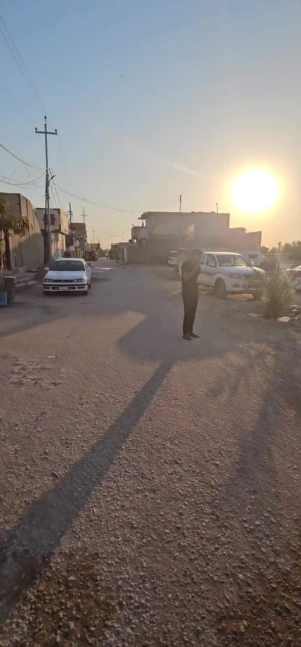 ٥٠٠ متر للبيع النجف طريق ياحسين تصلح حسينيه ودار للسكن مع كافه الخدمات للاستفسار الاتصال ***********
