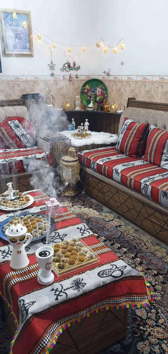 تخم مصري ٨مقاعد وزاويه وطبله وسطيه ويشتغل دي جي وسماعات ونفاظات بي اوجهه اضافيه  هذا صوت دي جي يشتغل فلاش هم مكاني بغداد الرصافه  سعر  مليون بي مجال


**إذا كنت صاحب هذا الإعلان وتريد حذفه لأي سبب، رجاءا أرسل رسالة إلى الدعم الفني**