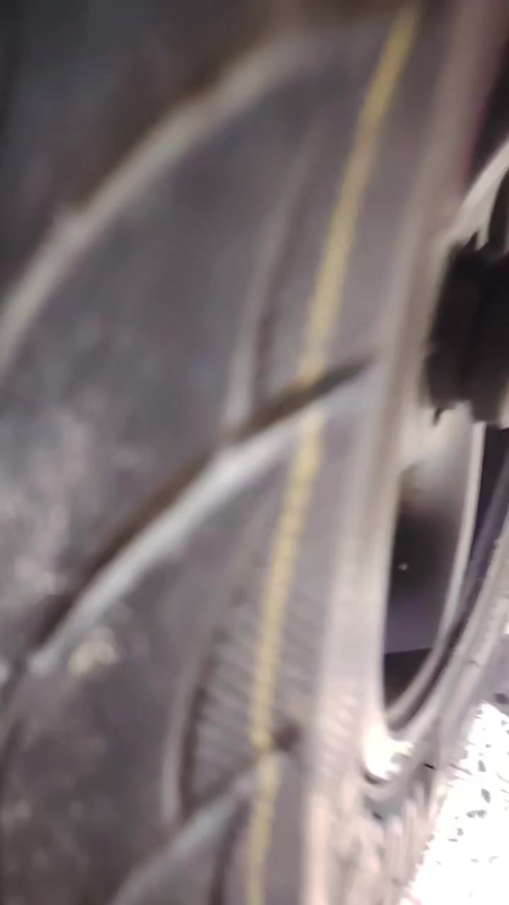 سلام ۈعـْليگمٌ-ٱلسّلٱمّ:ﯙرحـّمَة ٱللـّہ ۈبٌرگـّاتہ دراجة سيام للبيع ***********
