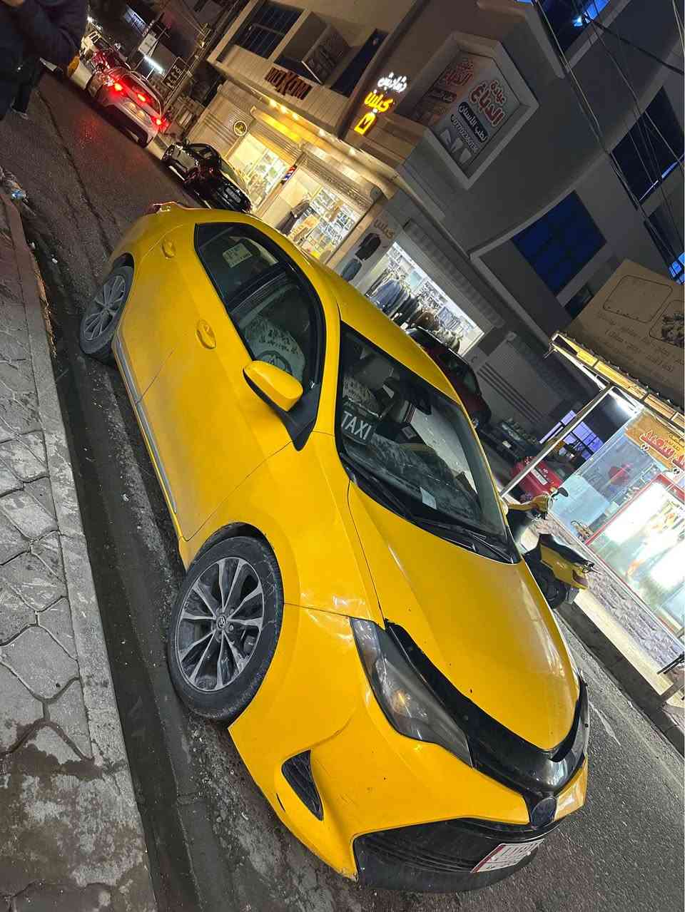 كورلا كندي  موديل 18 
كير محرك شرط تبريد تدفئه شغال 
رقم صلاح الدين مشروع وطني كبل حول باسمك 
ضرر السيارة جاملغ وبونيد 
سعرر ١٤٠ وبيها مجال بسيط 
السياره جاهزه بدون مصرف نهائيا 
مكاني كركوك وهذا رقمي *********** كركوك, العراق
