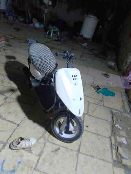 سلام عليكم دراجه خمسه زروف توه مجفته سعر 100قفل بدون مداهر مكان خمسه ميل***********
