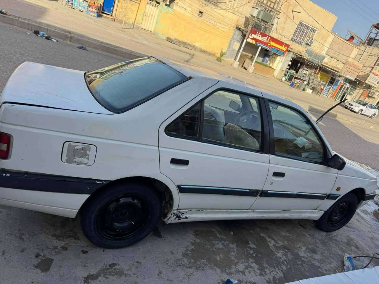 بيجو ٤٠٥ 
مديل ١٠ 
حداديه جديده 
تبريد ثلج 
محركه فرنسي ٢٠٠٠
تخم تاير جديد 

كير مكفول مكينه تنقيص شي قليل 
دوشمه جديده 
رقمه نجف 
راعيه متوفي ابيع هل موجود 
مكاني نجف الاشرف حي الجزيره
سيارة مكفوله من سرقه ولعشائر 
سعر 17بيه مجال قليل
@إشارة


**إذا كنت صاحب هذا الإعلان وتريد حذفه لأي سبب، رجاءا أرسل رسالة إلى الدعم الفني**